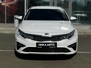 2018 Kia Optima IV Рестайлинг, белый, 1890000 рублей, вид 2