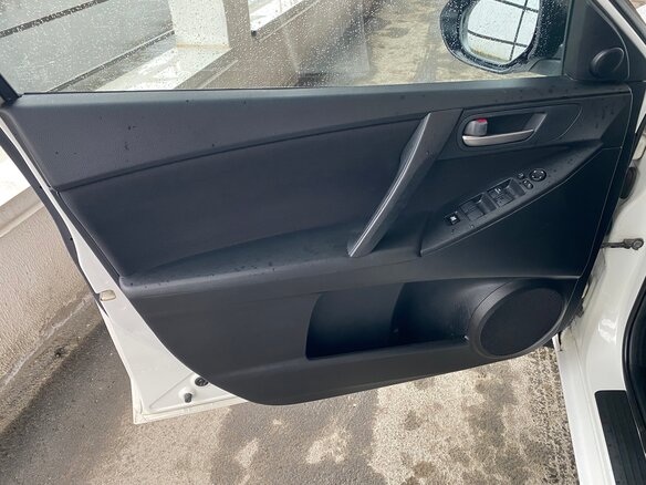 2010 Mazda 3 II (BL), белый, 950000 рублей - вид 19