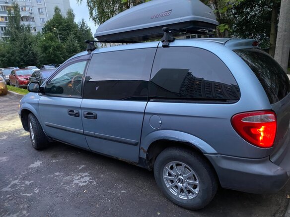 2005 Dodge Caravan 4-speed IV, серый, 300000 рублей - вид 1