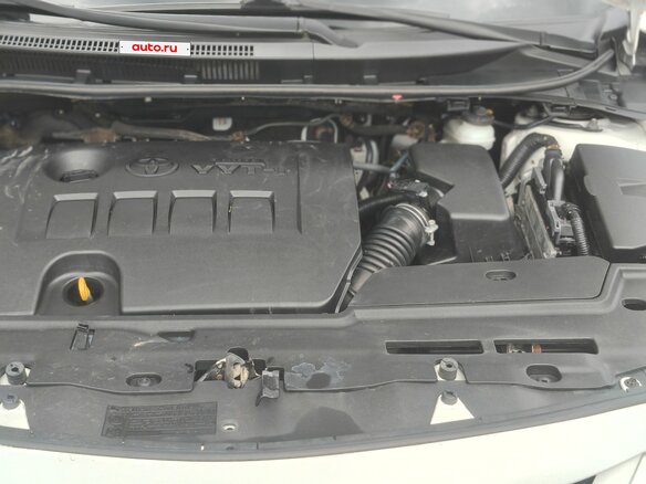 2011 Toyota Corolla X (E140, E150) Рестайлинг, белый, 1100000 рублей - вид 6