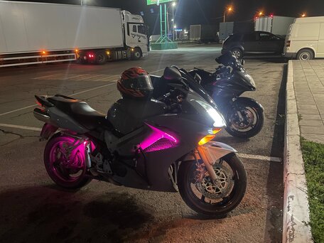 2004 Honda VFR 800, серый, 480000 рублей, вид 1