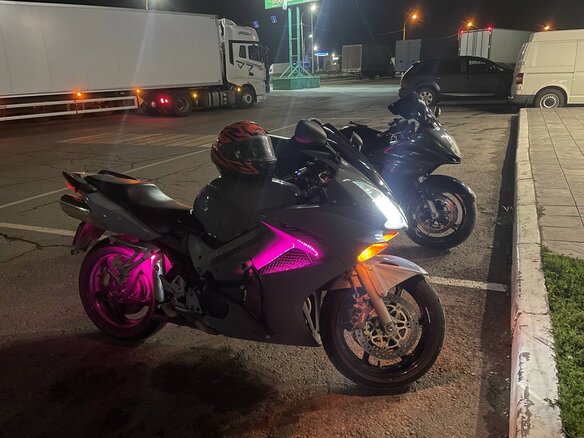 2004 Honda VFR 800, серый, 480000 рублей