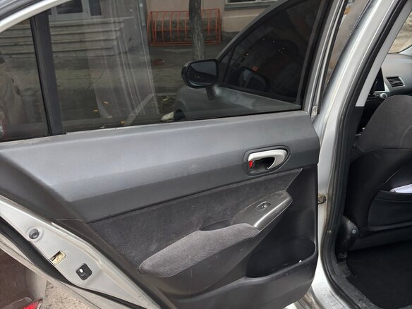 2007 Honda Civic VIII, серебристый, 730000 рублей - вид 28