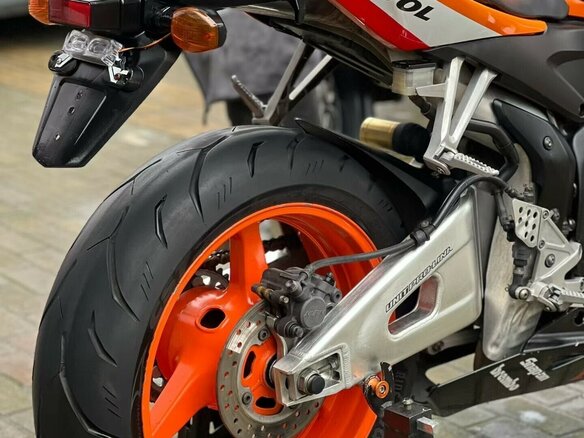 2007 Honda CBR 600RR, оранжевый, 310000 рублей - вид 5