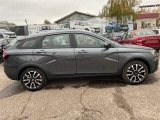2026 Lada (ВАЗ) Vesta SW Cross I Рестайлинг (NG), серебристый, 2043000 рублей, вид 3