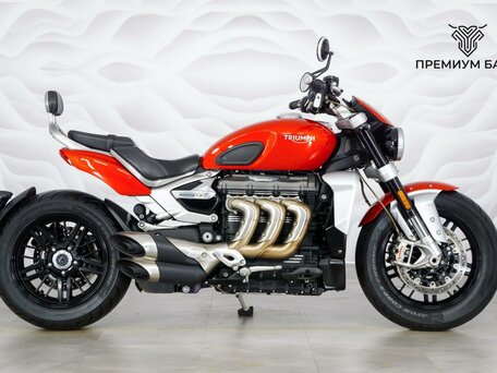 2020 Triumph Rocket III, красный, 1999000 рублей, вид 1