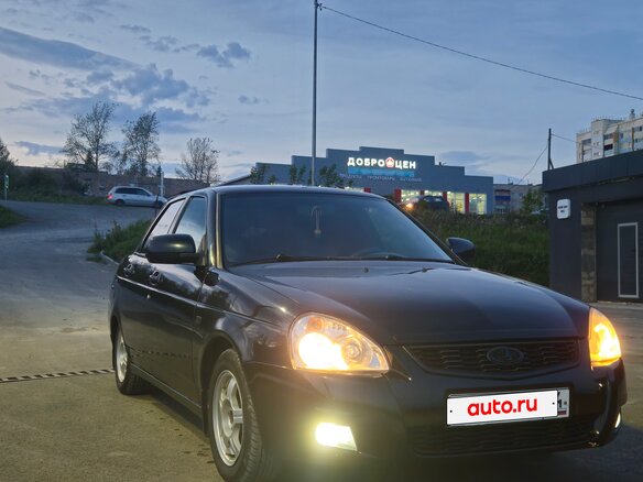 2009 Lada (ВАЗ) Priora I, зелёный, 210000 рублей