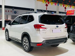 2020 Subaru Forester V, белый, 1910000 рублей, вид 4