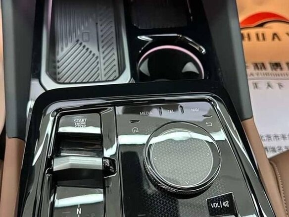2025 BMW 5 серии 530Li xDrive VIII (G60/G61/G68), синий - вид 10