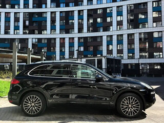 2011 Porsche Cayenne Diesel II (958), чёрный, 2650000 рублей, вид 5