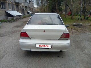 2001 Mitsubishi Lancer Cedia IX, белый, 150000 рублей, вид 2