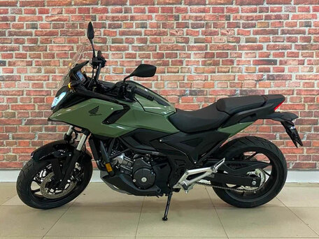 2026 Honda NC 750X, зелёный, 1600000 рублей, вид 1