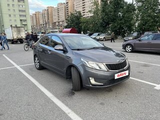 2013 Kia Rio 5-speed III, серый, 659000 рублей, вид 4