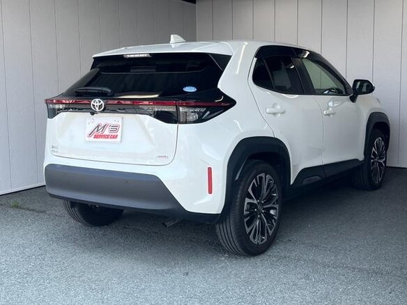 2022 Toyota Yaris Cross I, белый - вид 5