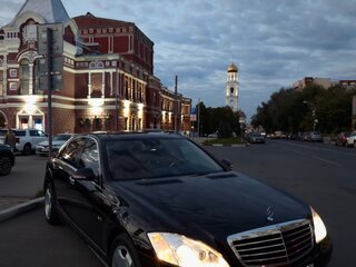 2007 Mercedes-Benz S-Класс 600 Long V (W221), чёрный, 3000000 рублей, вид 2