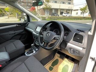 2016 Volkswagen Sharan II Рестайлинг, белый, 995000 рублей, вид 5