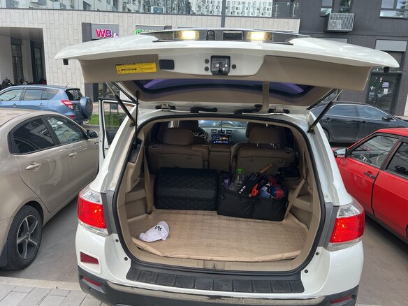 2012 Toyota Highlander II (XU40) Рестайлинг, белый - вид 17