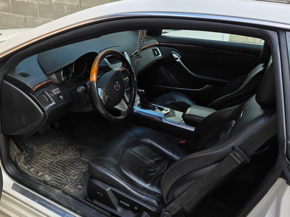 2011 Cadillac CTS II, белый, 1200000 рублей - вид 2
