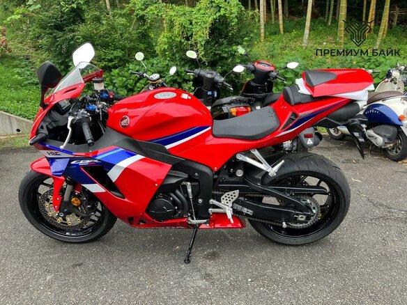 2025 Honda CBR 600RR, красный, 1399000 рублей - вид 1