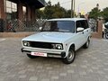 2002 Lada (ВАЗ) 2104 5-speed, белый - вид 1
