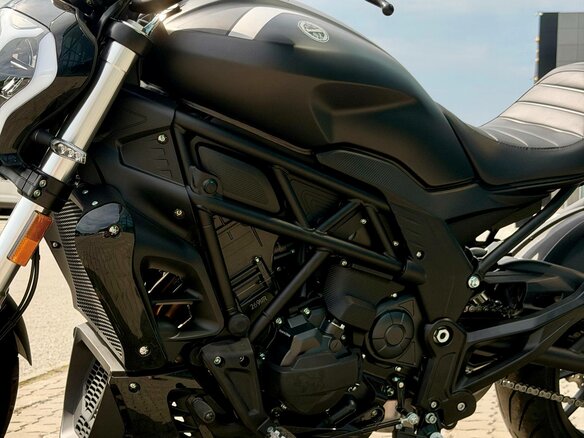 2026 Benelli 502 C, чёрный, 639000 рублей - вид 10