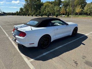 2017 Ford Mustang VI, белый, 3099000 рублей, вид 4