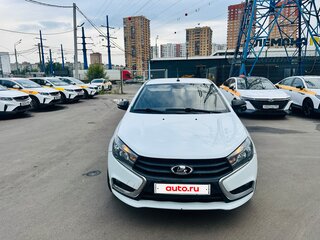 2019 Lada (ВАЗ) Vesta I, белый, 820000 рублей, вид 1