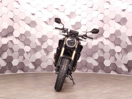 2025 Honda CB 650R, чёрный, 1177000 рублей, вид 5