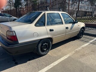 1997 Daewoo Nexia I, бежевый, 135000 рублей, вид 5
