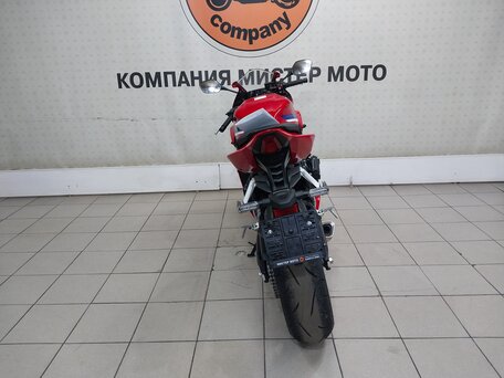 2025 Honda CBR 650R, красный, 1250000 рублей, вид 4
