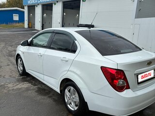2012 Chevrolet Aveo II, белый, 550000 рублей, вид 5