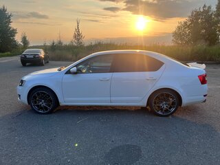 2013 Skoda Octavia III (A7), белый, 1350000 рублей, вид 4