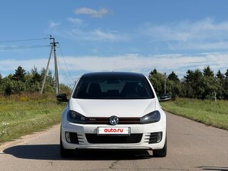 2012 Volkswagen Golf VI, белый, 1000000 рублей, вид 3
