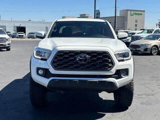 2023 Toyota Tacoma III, белый, 9192249 рублей, вид 2