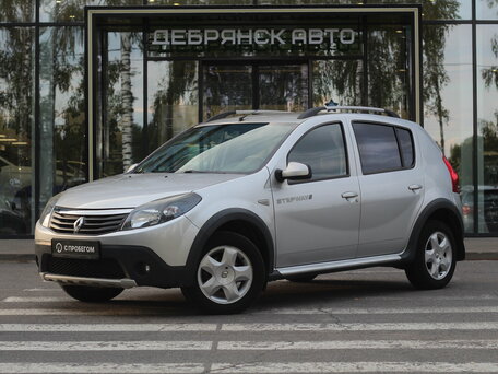 2013 Renault Sandero Stepway I, серебристый, 725000 рублей, вид 1