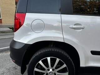 2013 Skoda Yeti I, белый, 1300000 рублей, вид 5