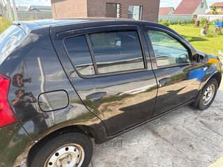 2014 Renault Sandero I, чёрный, 479990 рублей, вид 3