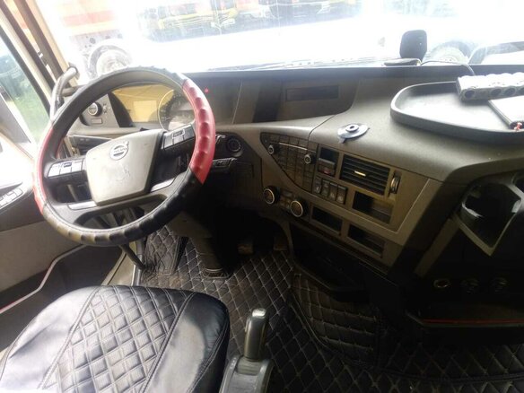 2017 Volvo FH, белый, 5500000 рублей - вид 3
