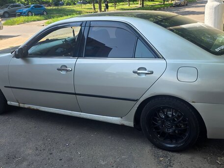 2001 Toyota Mark II IX (X110), серый, 560000 рублей, вид 5