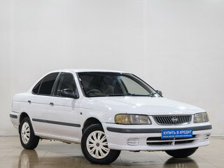 Nissan Sunny B15