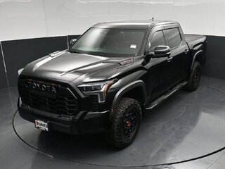 2025 Toyota Tundra CrewMax III, чёрный, 9380000 рублей, вид 2