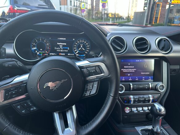 2021 Ford Mustang VI Рестайлинг, красный, 4200000 рублей - вид 31
