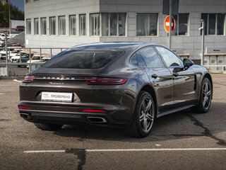 2019 Porsche Panamera 4 II, коричневый, 6600000 рублей, вид 5