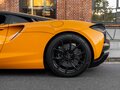 2023 McLaren Artura, оранжевый, 26000000 рублей - вид 8