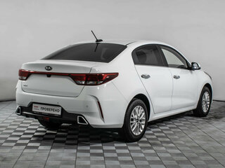 2020 Kia Rio IV Рестайлинг, белый, 1543000 рублей, вид 5