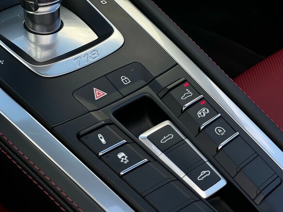 2022 Porsche Boxster S IV 718 (982), белый, 9809000 рублей - вид 19