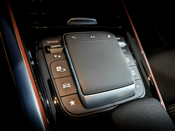2021 Mercedes-Benz GLA 180 II (H247), белый, 3350000 рублей - вид 26