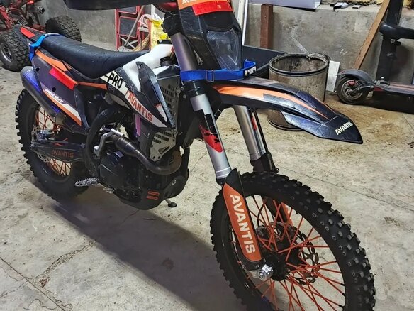 2021 Avantis Enduro 300 Pro/EFI, чёрный, 150000 рублей