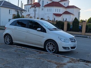 2010 Mercedes-Benz B-Класс 180 I (W245) Рестайлинг, белый, 950000 рублей, вид 2