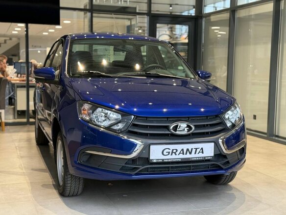 2026 Lada (ВАЗ) Granta I Рестайлинг, синий, 1156000 рублей - вид 2